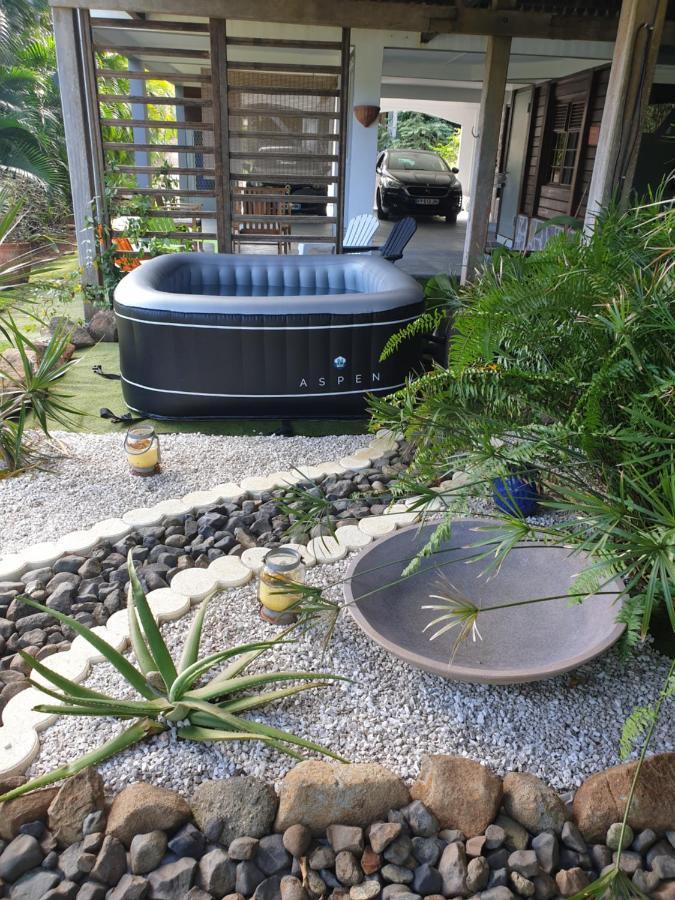 Le Goyav' Appart Avec Piscine Et Jacuzzi Au Vauclin Le Vauclin Exteriör bild